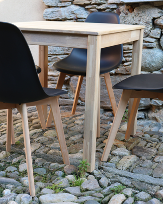 Tavolo da pranzo 80 x 80 h76 cm e 4 sedie nere