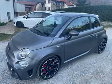 Abarth 595 competizione