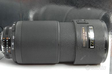 NIKON AF 80-200 f/2.8D