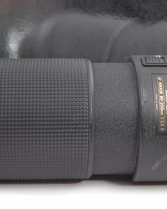 NIKON AF 80-200 f/2.8D