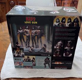 kiss love gun diorama box