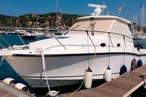 Boston whaler 345 conquest