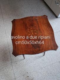 Tavolino anni 30 a due ripiani