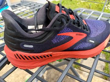 scarpe Brooks 42