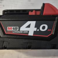 Milwaukee M18B4 Batteria agli ioni di litio 4,0ah