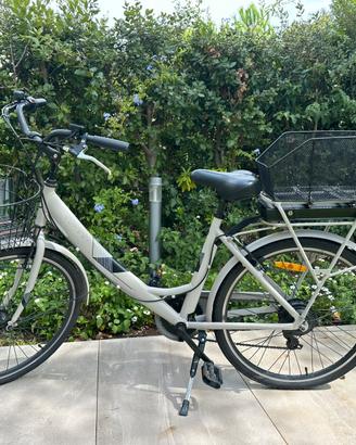 Bicicletta elettrica donna