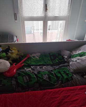 letto singolo e armadio 