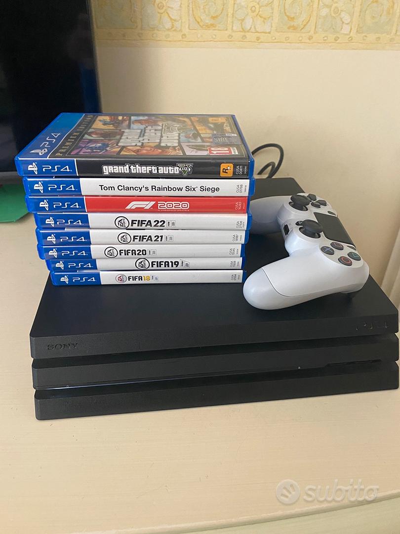 PS4 PRO 1TB PLAYSTATION + Supporto verticale - Console e Videogiochi In  vendita a Bari