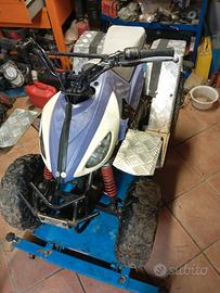 quod per bambini motore Minarelli (scooter)