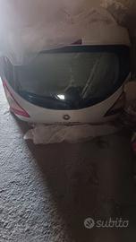 Cofano posteriore renoult megane3 berlina