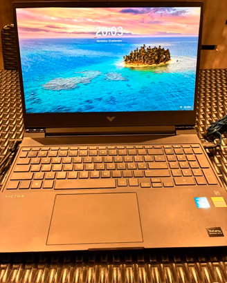 Hp Victus 15, i5-12450H, RTX 4050, 16GB RAM