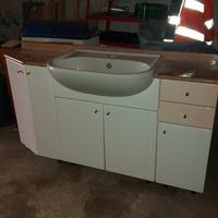 Mobile bagno con marmo