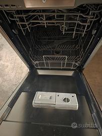 Lavastoviglie Hisense 45 cm