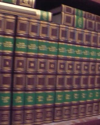 enciclopedia - carta e multimedia