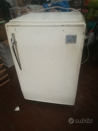 Frigo anni 60 funzionante marca singer