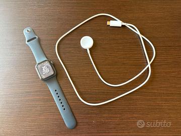 Apple Watch SE 40mm Sport nero Aluminum Case