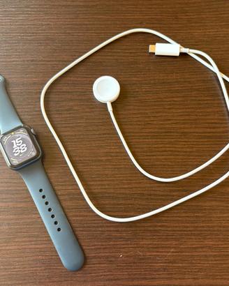 Apple Watch SE 40mm Sport nero Aluminum Case
