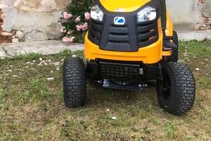 TRATTORINO CUBCADET LT2