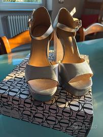 Sandali con tacco 38