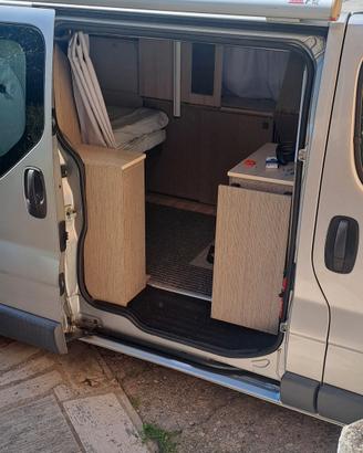 opel vivaro passo lungo camperizzato 