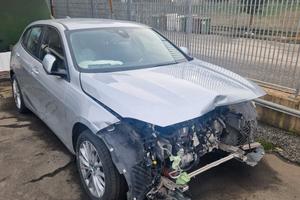 Bmw Serie 1 - 118i - VETTURA INCIDENTATA