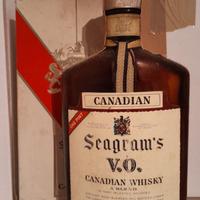 CROWN ROYAL Canadian Whisky BOTT. 1961   86.8proof