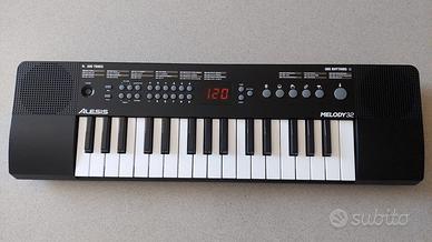 Pianola pianoforte  Alesis Melody 32