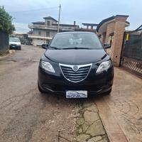 Lancia Ypsilon 1.2 69 CV 5 porte GPL Ecochic Silve