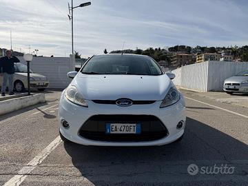 FORD Fiesta 1.4 TDCi 68CV 5p. Titanium