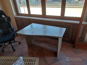 scrivania