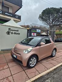 Toyota iQ 1.0 68cv Auomatica GMoto Cosenza
