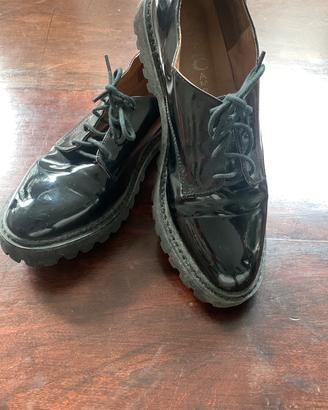 Scarpe donna Campbell vernice nera