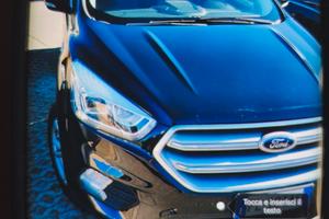 Ford Kuga 4WD versione Titanium