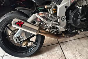 Scarico dominator per Aprilia Rsv4