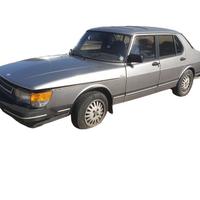 Saab 900 Prima Serie Demolita - Per Ricambi