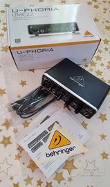 Behringer U-Phoria UMC22 