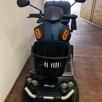 Scooter elettrico per anziani
