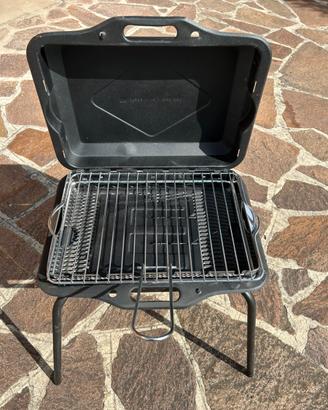 BARBECUE PORTATILE NUOVO