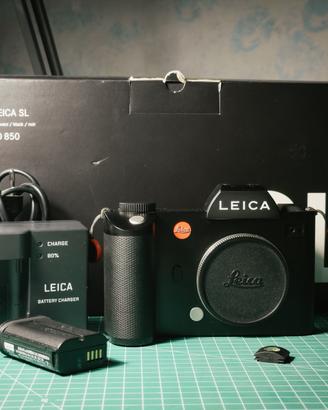 Leica SL type 601 -  quasi nuova