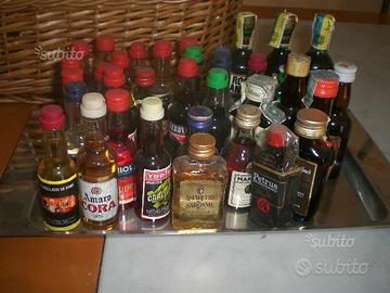 Bottiglie mignon liquori - Collezionismo In vendita a Foggia