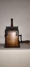 Macinino antico