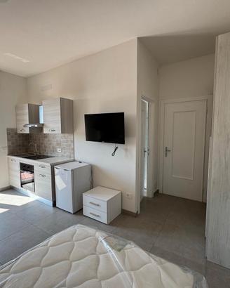 Monolocale 30MQ con balcone spese tutte incluse
