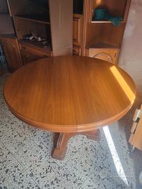 Tavolo in legno