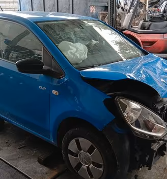 Volkswagen up 2015 motore benzina/metano