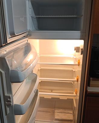 Frigorifero a incasso 