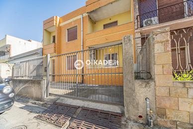 Quadrilocale con cortile e cantina a Monserrato