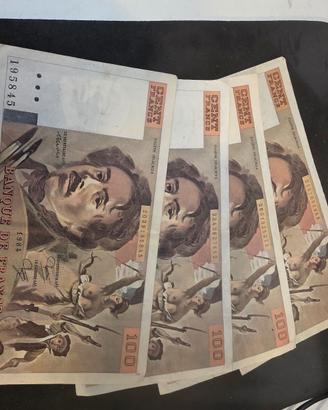 4 banconote da 100 franchi