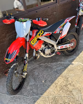 Honda 125 2t