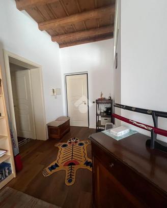 2 LOCALI A CREMA