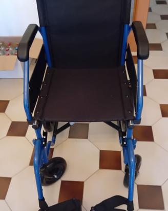 SEDIA A ROTELLE PIEGHEVOLE MARCA ARDEA NUOVA